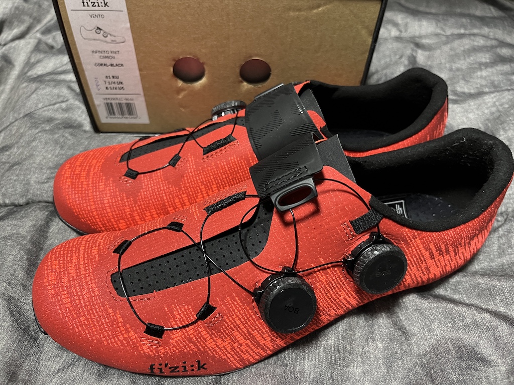 Fizik Vento Infinito Carbon 2 KNIT レビュー：次世代のパフォーマンスシューズ
