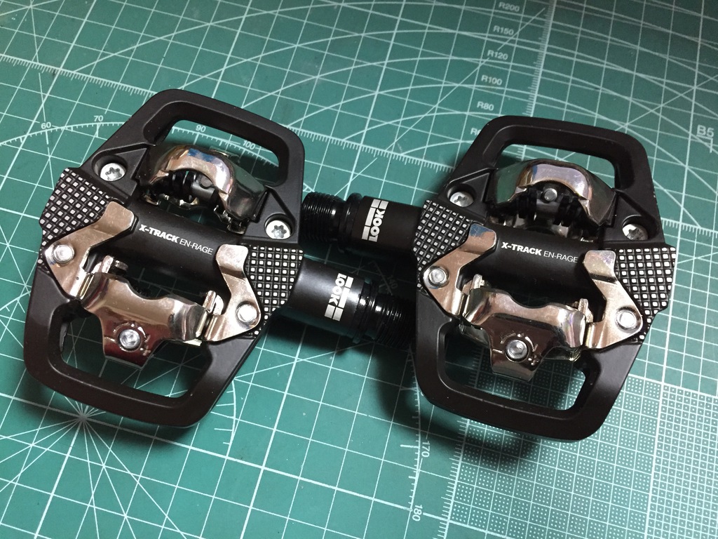 LOOK X-TRACK EN-RAGE (PD-M9020との比較)